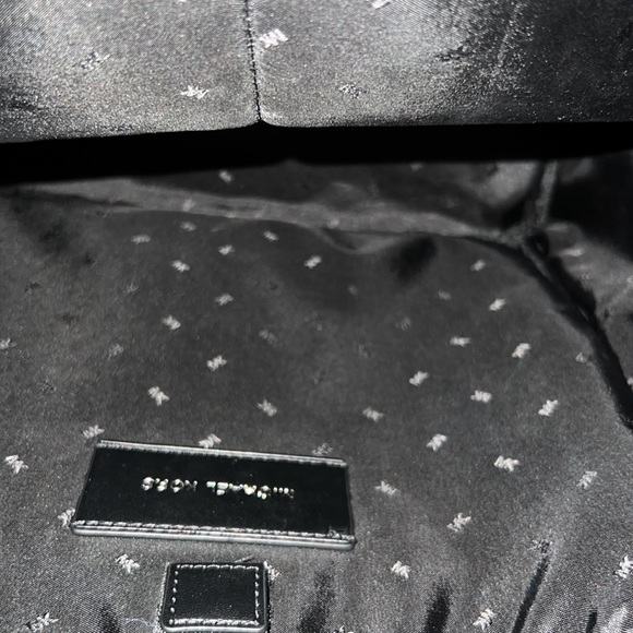 Michael kors back pack - Picture 9 of 9